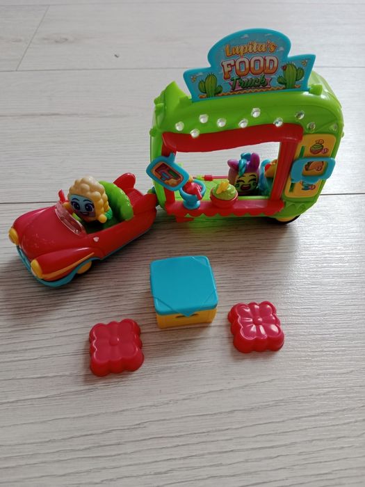 Moji Pops 4 zestawy (Taco Food Truck, Sklep z babeczkami, kino, Foto)