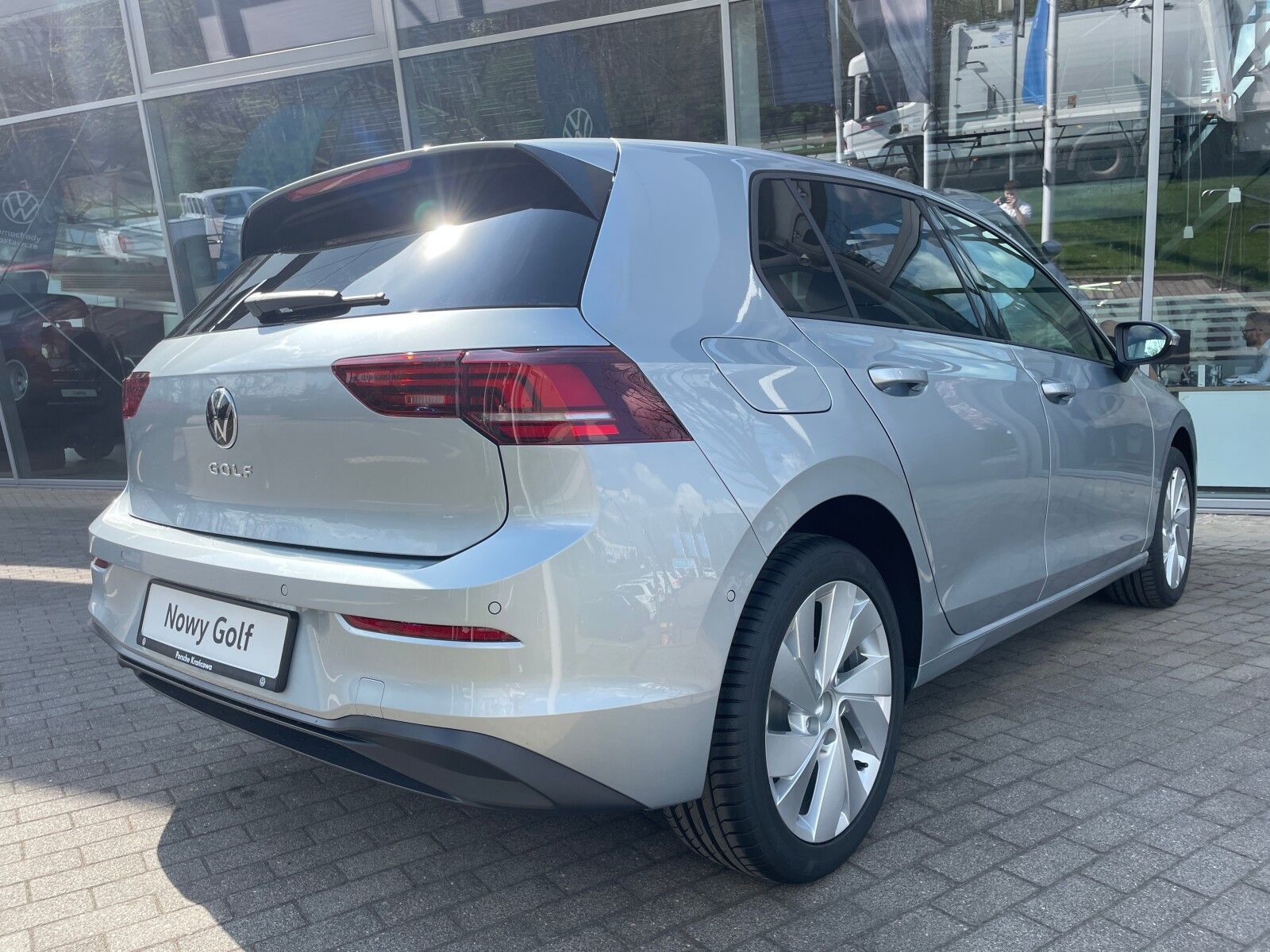 Volkswagen Golf Life Plus 1.5 TSI 150KM manualna 6-biegowa Pakiet Style, Zima, Ambient