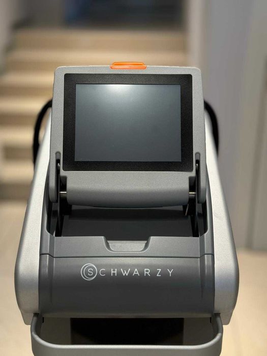 SCHWARZY DEKA - 3 głowice, modelowanie sylwetki, elektrostymulacja