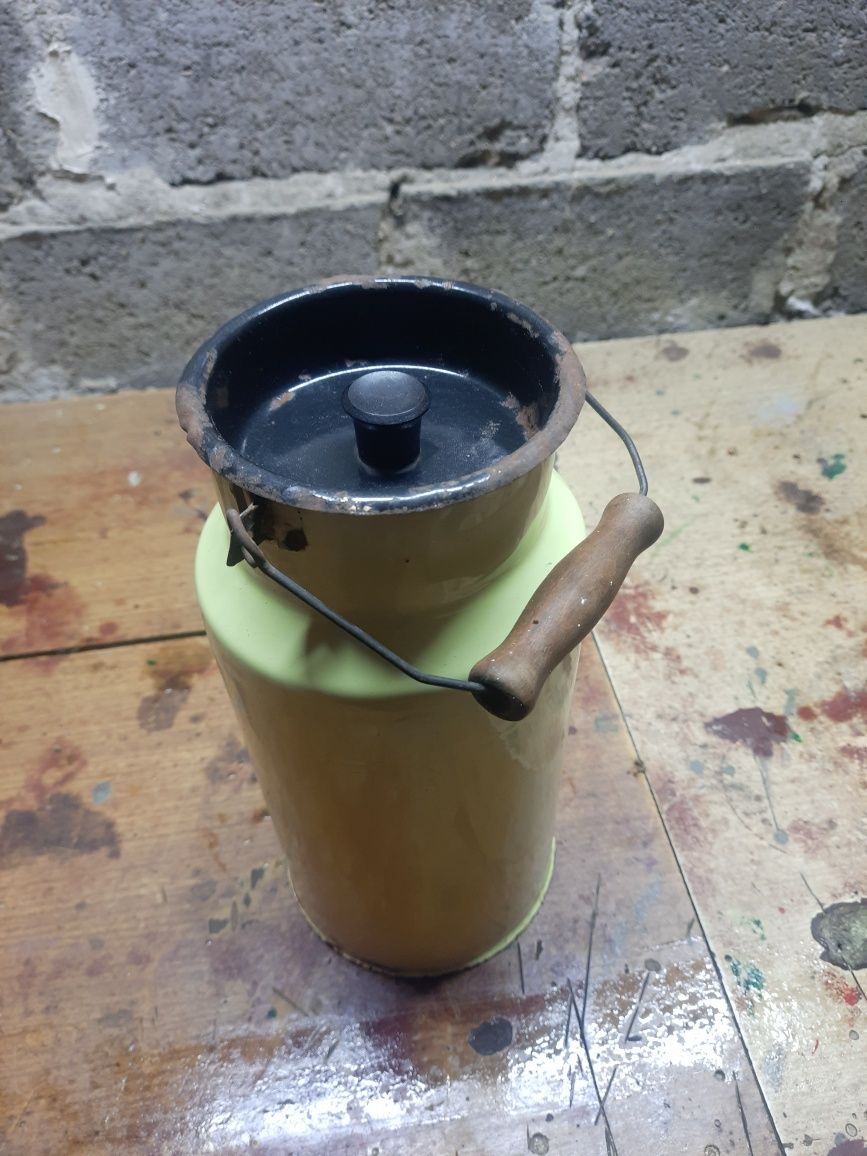 Stara kanka na mleko