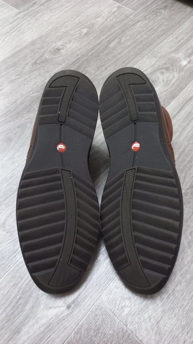 Чоловічі шкіряні ботинки Clarks