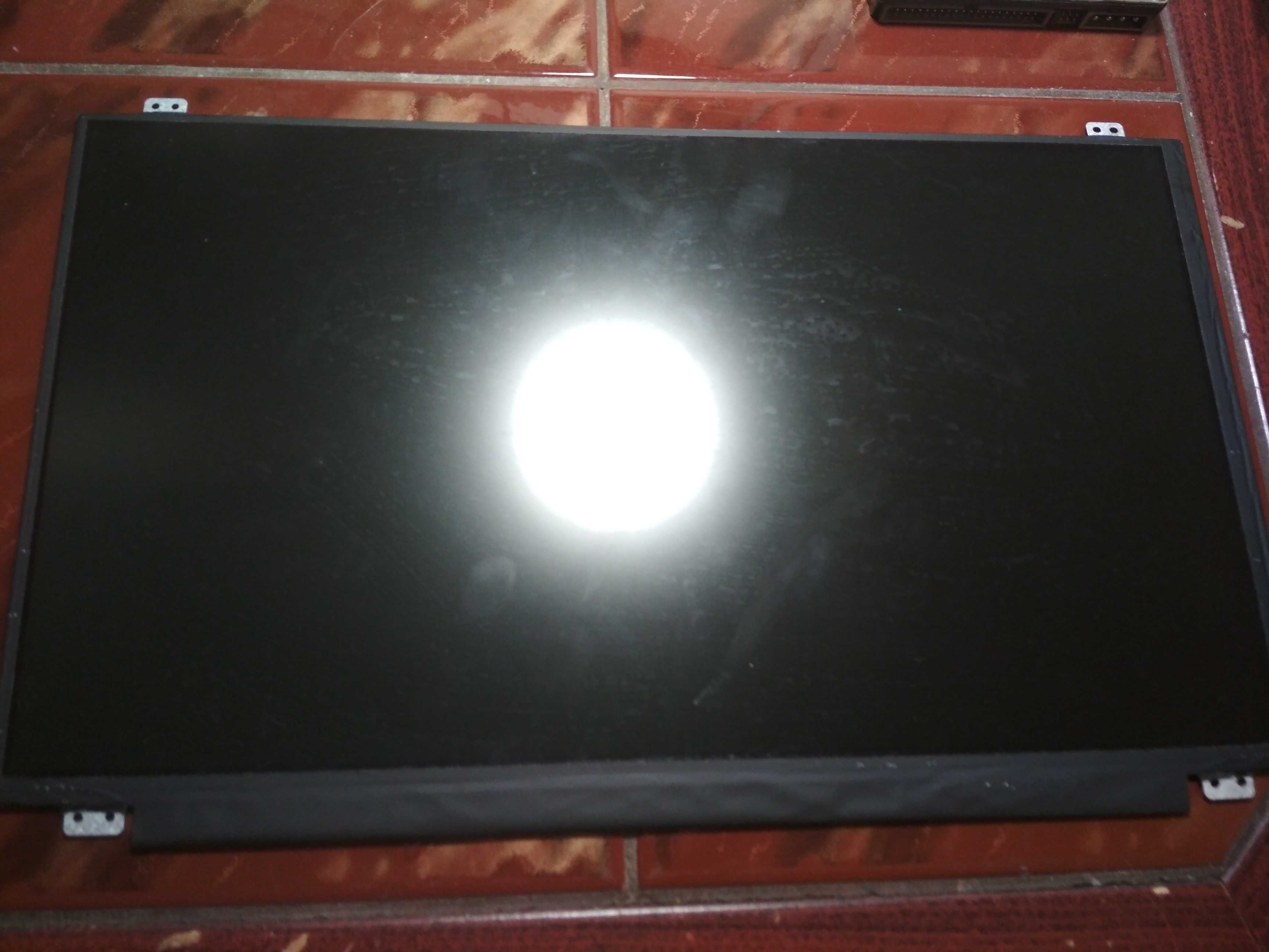 15.6 LED Матрица  HD 30pin Slim 1366*768 ушки верх и вниз матовая IPS