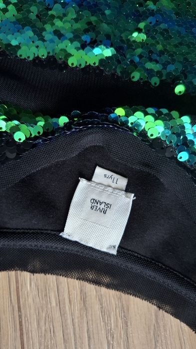 Нарядне плаття сукня