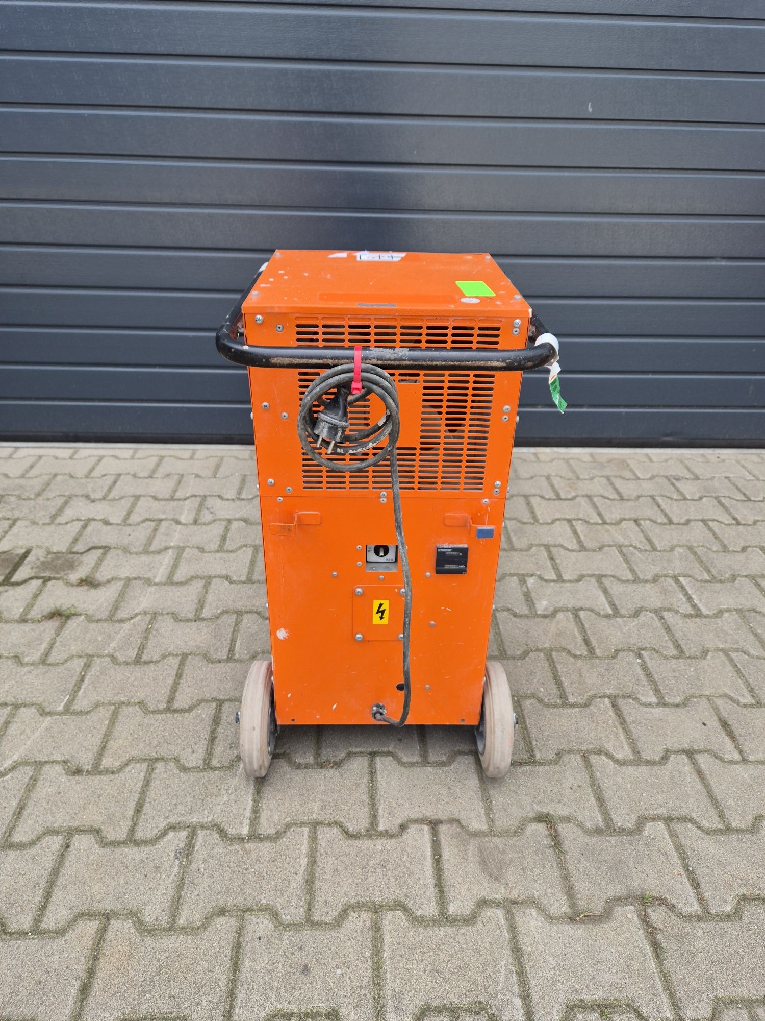 Osuszacz budowlany Trotec TTK 400 75L F-Vat23  Rok 2015