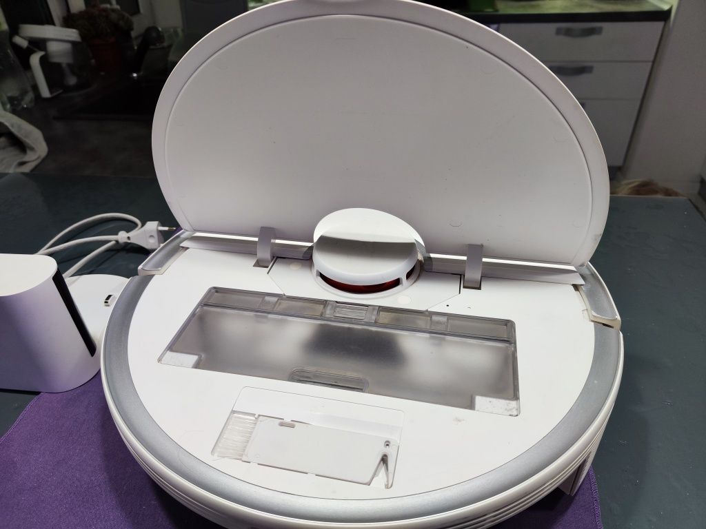 Робот пылесос Roborock s5 max .