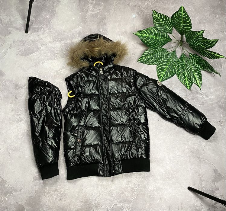 Пуховик / жилетка Moncler жіноча розмір XS/S