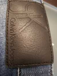 Spodnie firmy Calvin Klein slim rozm 30/32