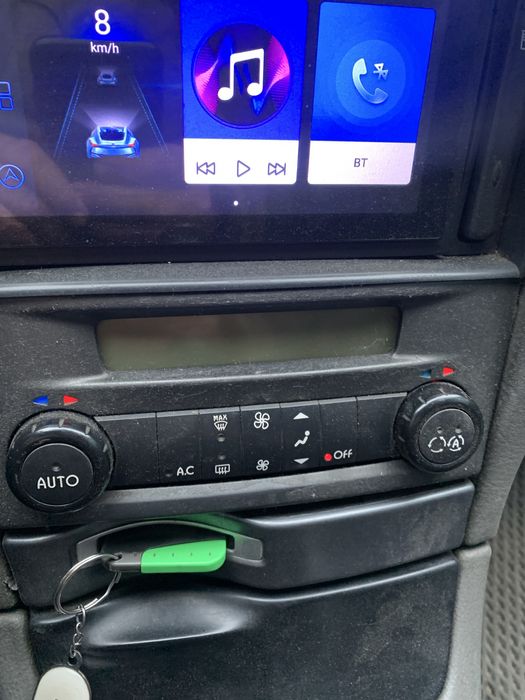 Рено Лагуна-2 дизель 1,9. 2002 р.