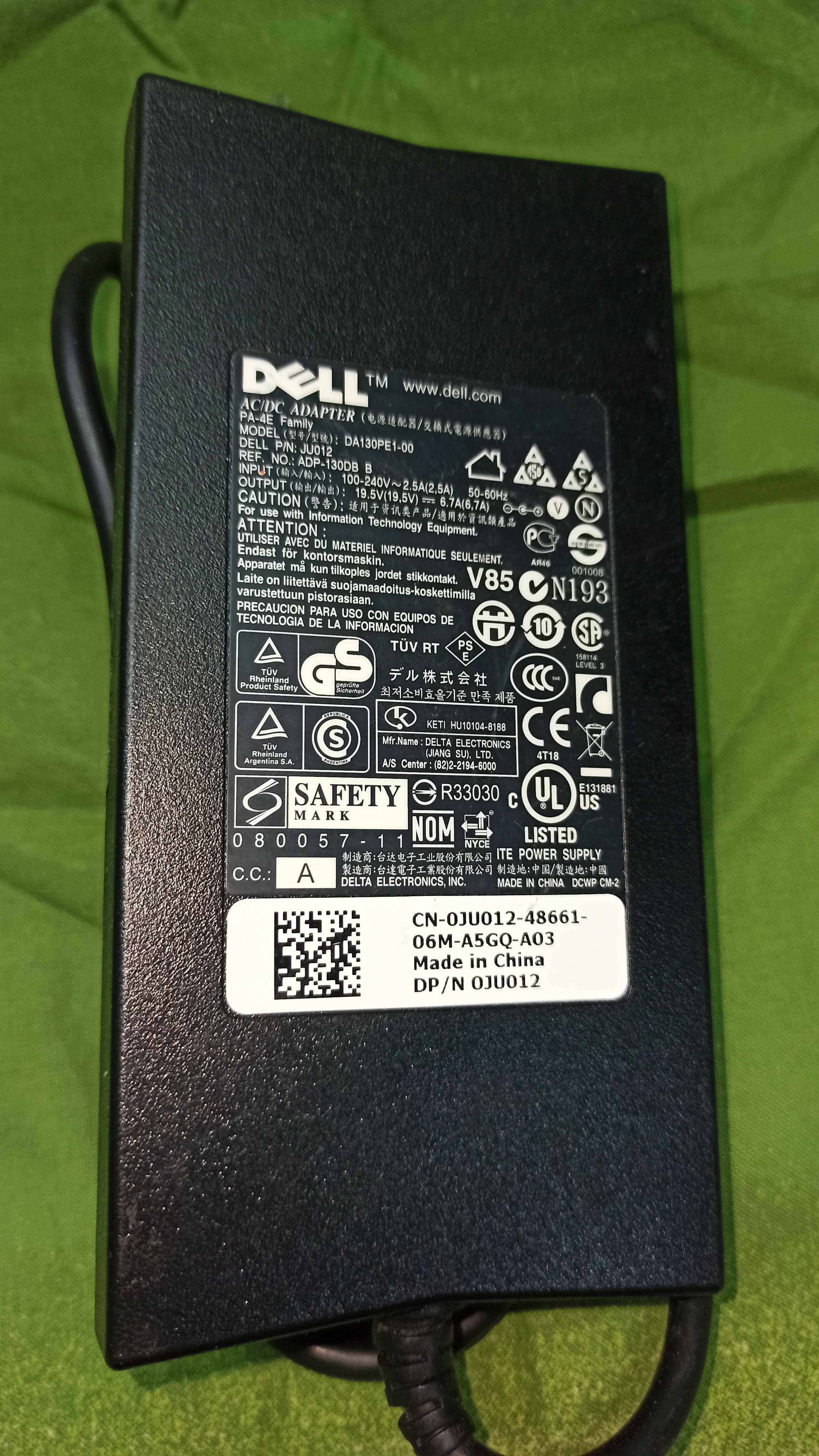 Блок питания для ноутбука Dell , DA130PE1-00 , 19v 6.7 A .