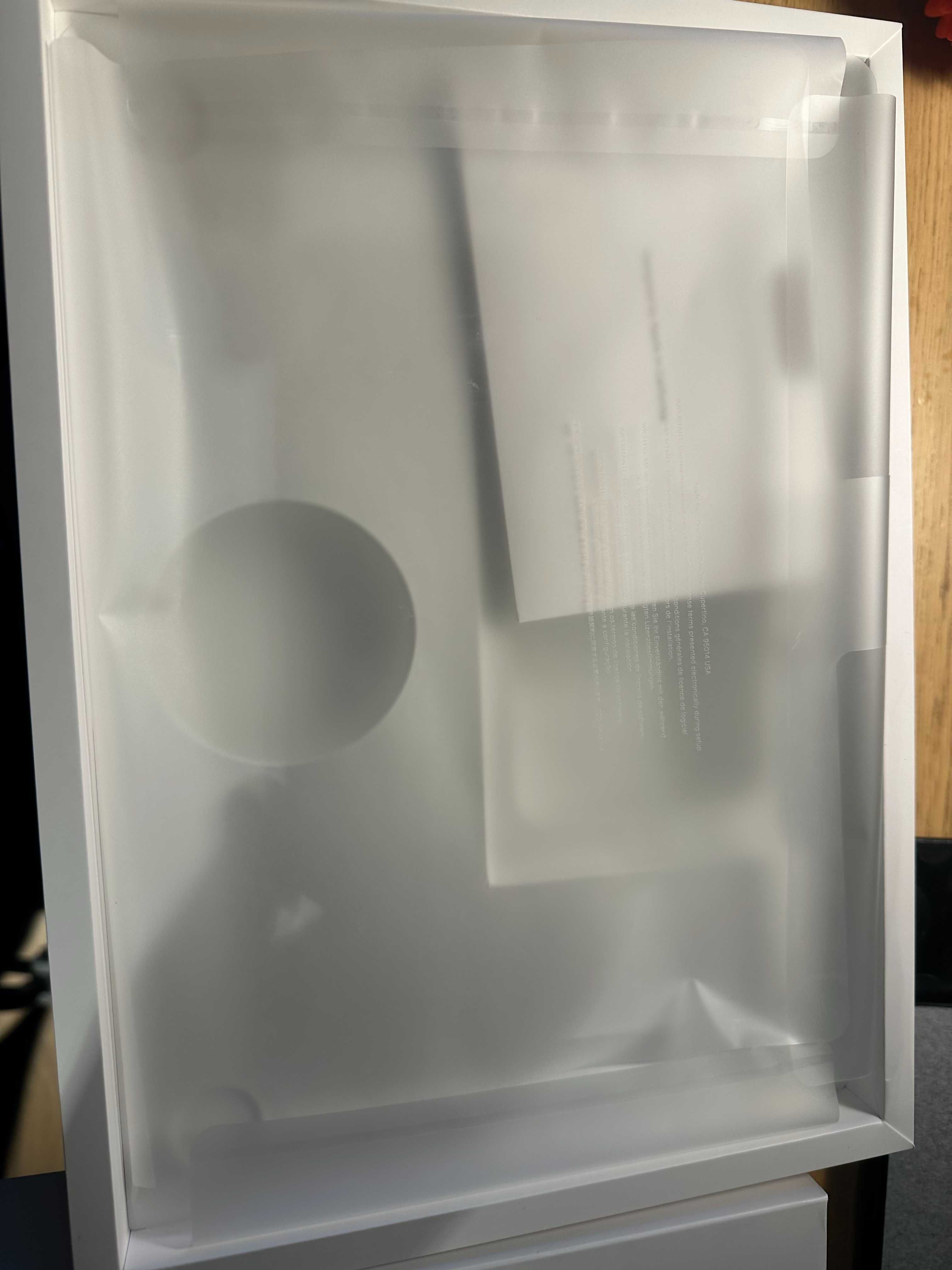 MacBook Pro 13" 2020 i7 / 16 / 512, Touch Bar, 1 wl, pudelko, RETINA