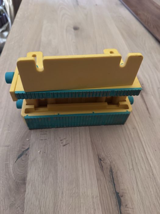 Штовхач для пилки, фрезера