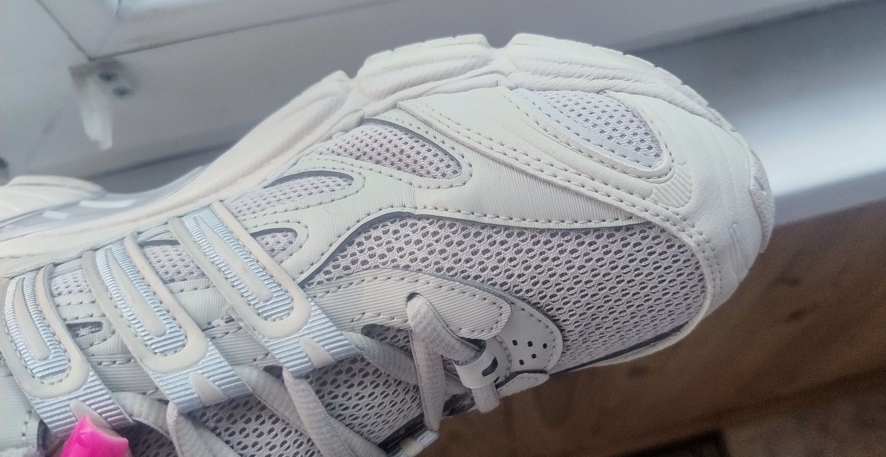 Adidas TEMPER RUN 2.0 40 розмір