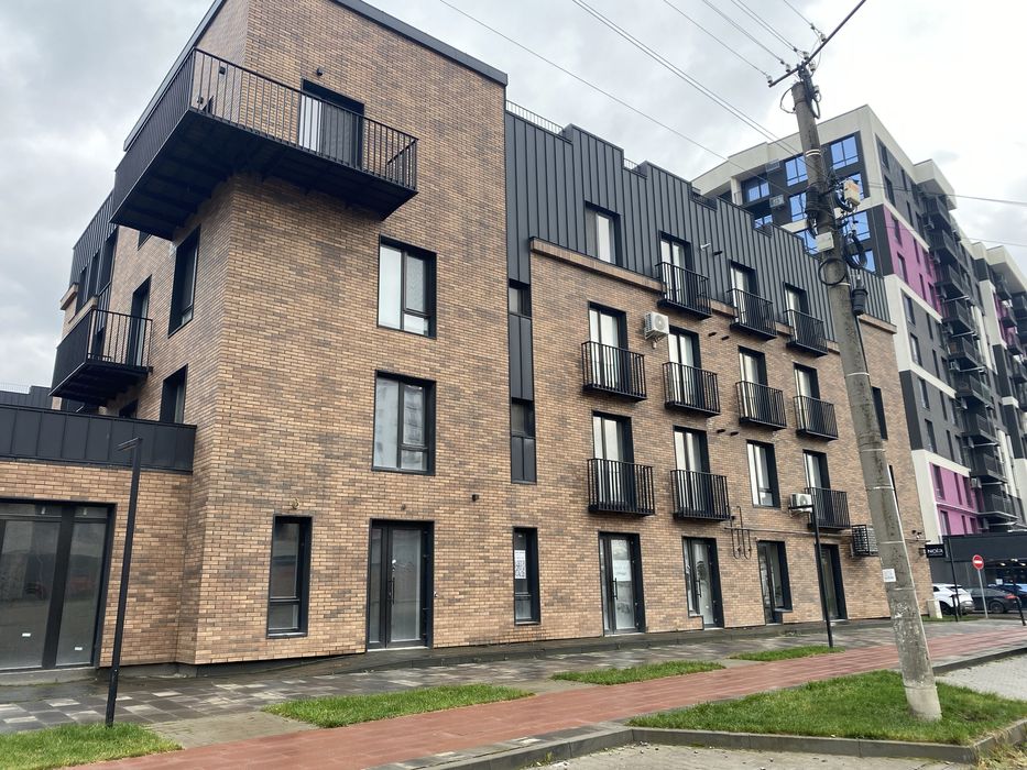 Оренда комерції. Жк Клубне 12. Ремонт. 67м2. Кондиціонер. Фемілі плаза