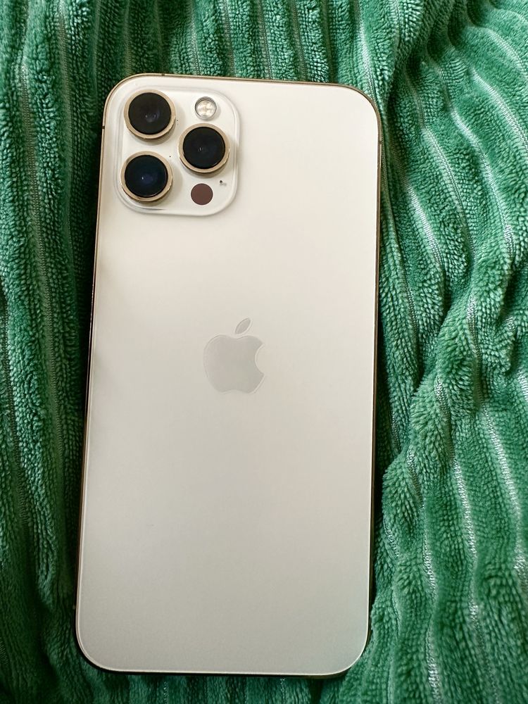 lphone 12 Pro Max zobacz