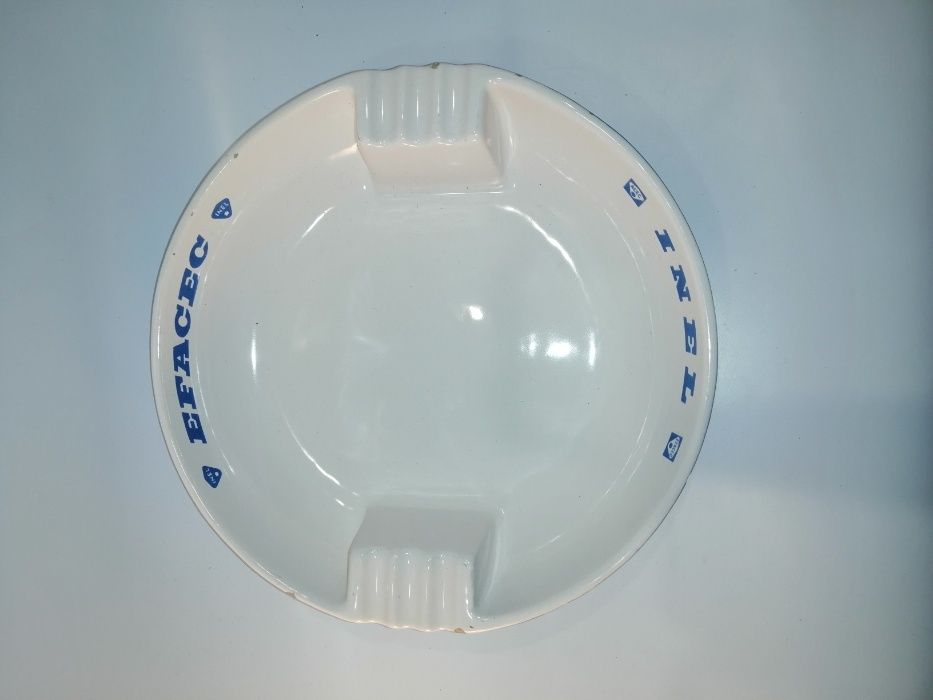 Sacavém - Grande Cinzeiro publicitário a EFACEC