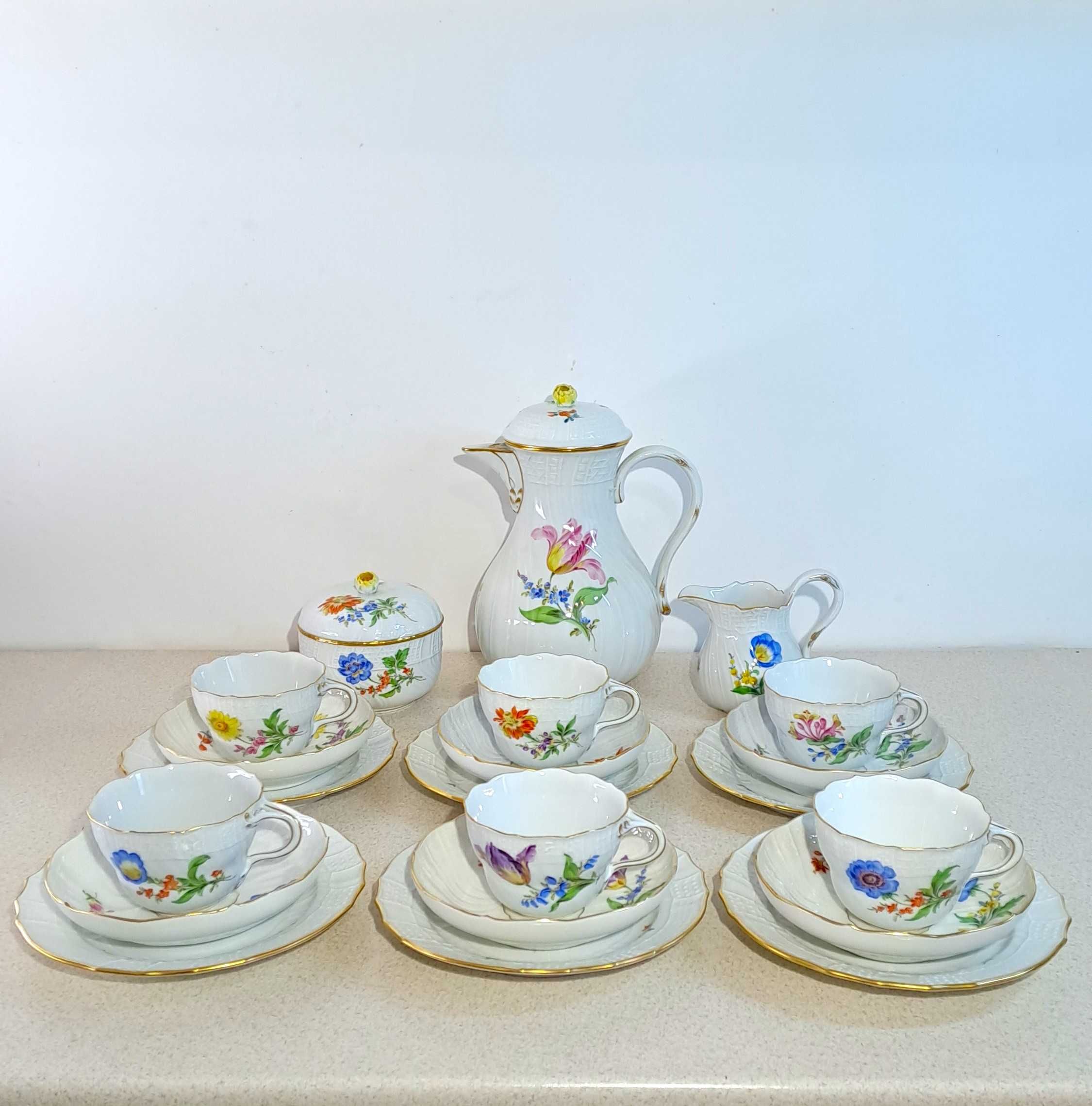 Serwis na 6 osób Meissen Miśnia 1852 - 1870 r. reliefy wytłoczenia