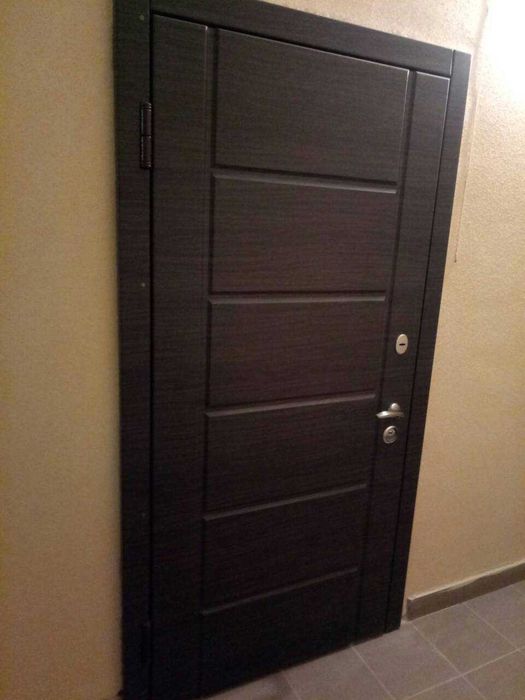 МДФ накладки на вхідні металеві двері ремонт замкiв