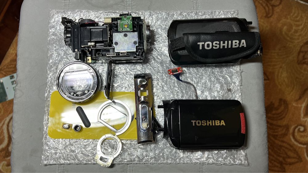 Камера Toshiba camileo H20