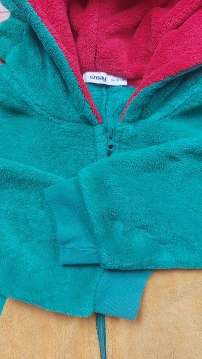 Piżama / strój / dinozaur r. 134/140