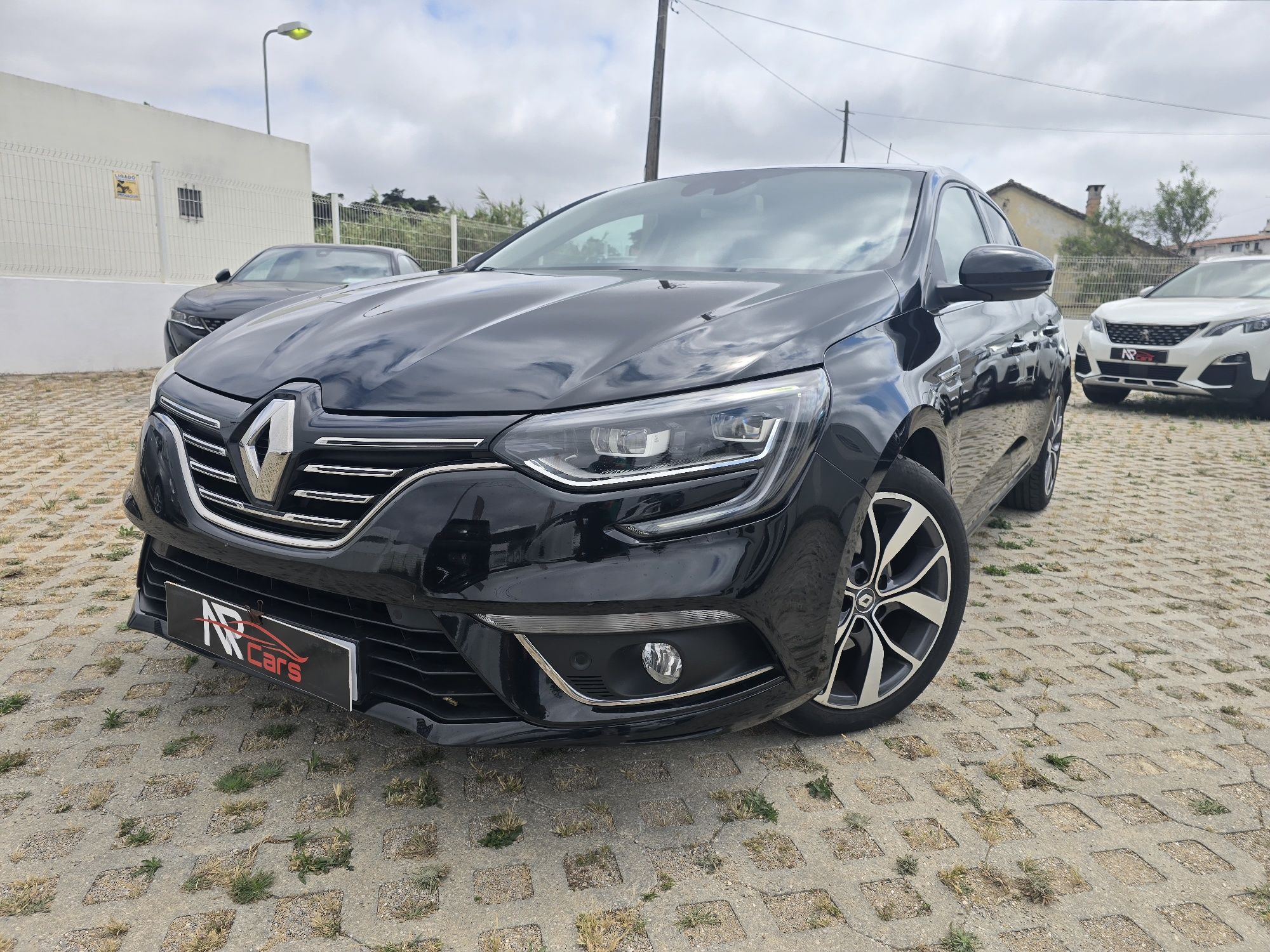 Renault  Megane  1.5 dci CX AUTO  edc BOSE IDITION