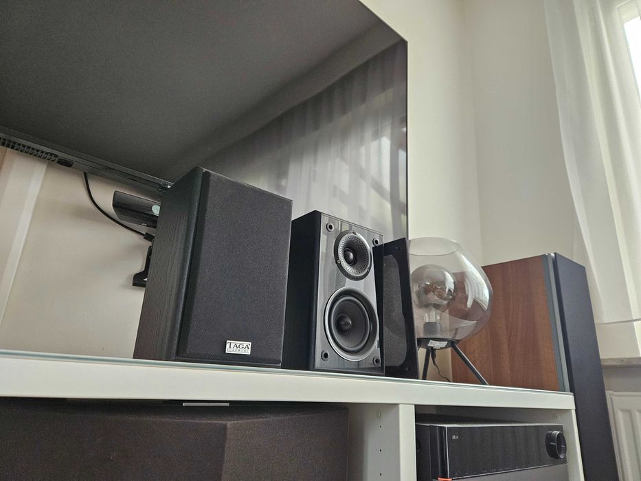 OKAZJA Glosniki kolumny podstawkowe monitory Taga Harmony tav 606 s v3