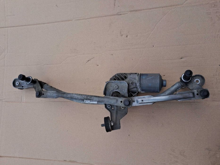Mechanizm Silnik Wycieraczek Przód BMW F10 F11