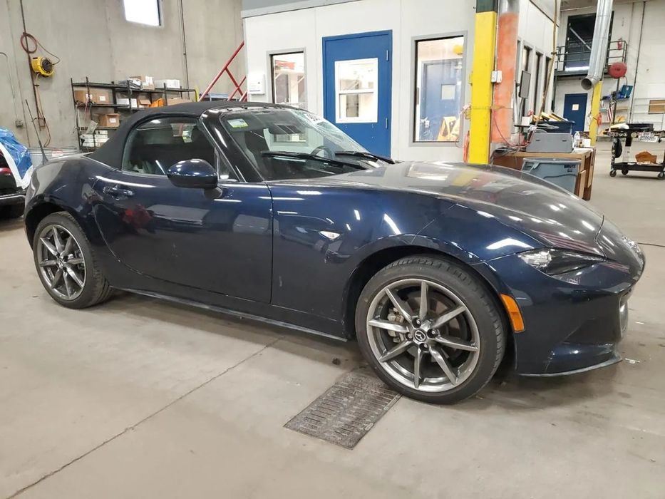 Mazda MX-5 Mazda MX-5 2.0 184KM 2021 – do zamówienia z USA – sportowy cabrio