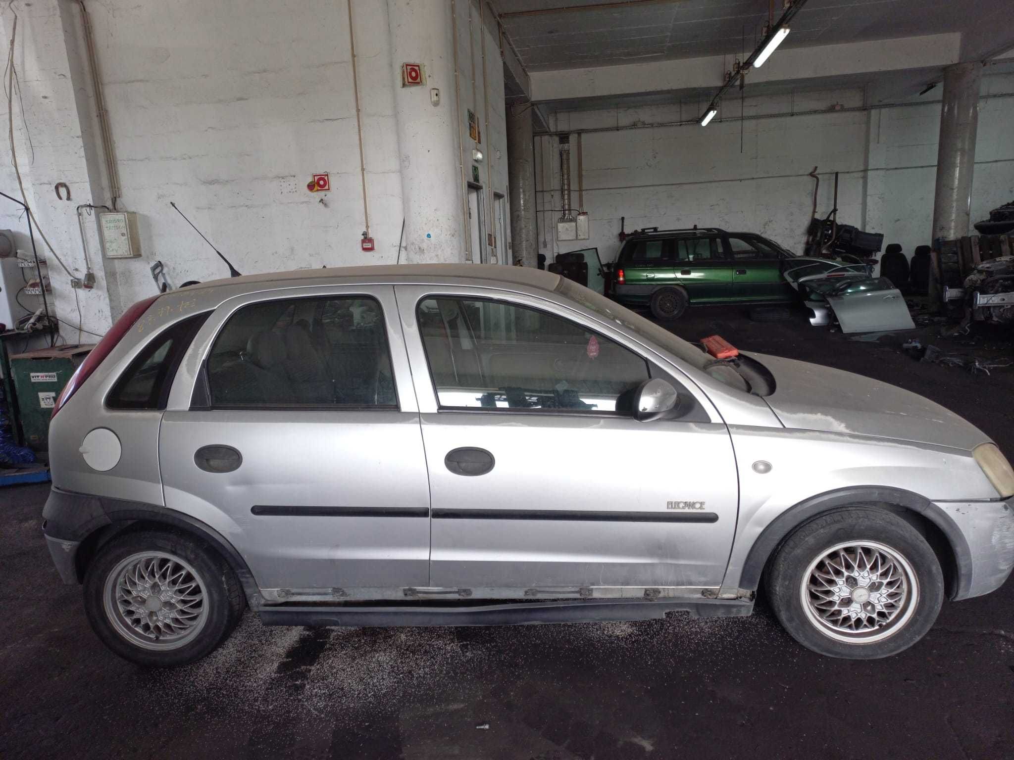Opel Corsa para peças