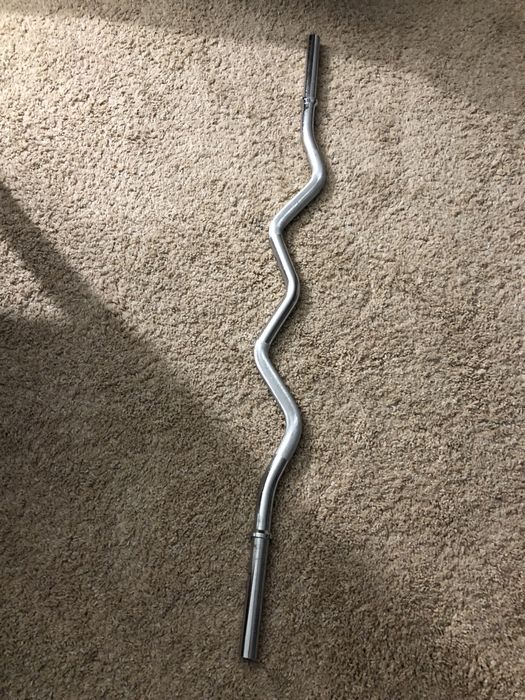 Vendo barras de bicep/tricep e supino