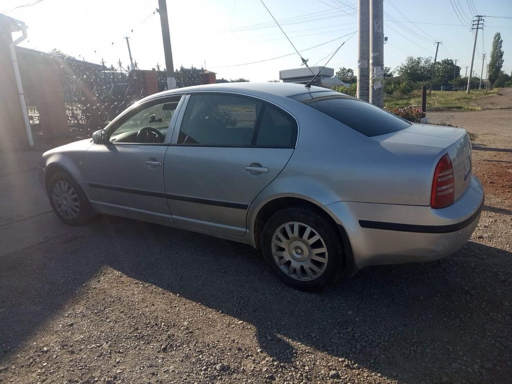 Срочно!Продам авто Skoda superB