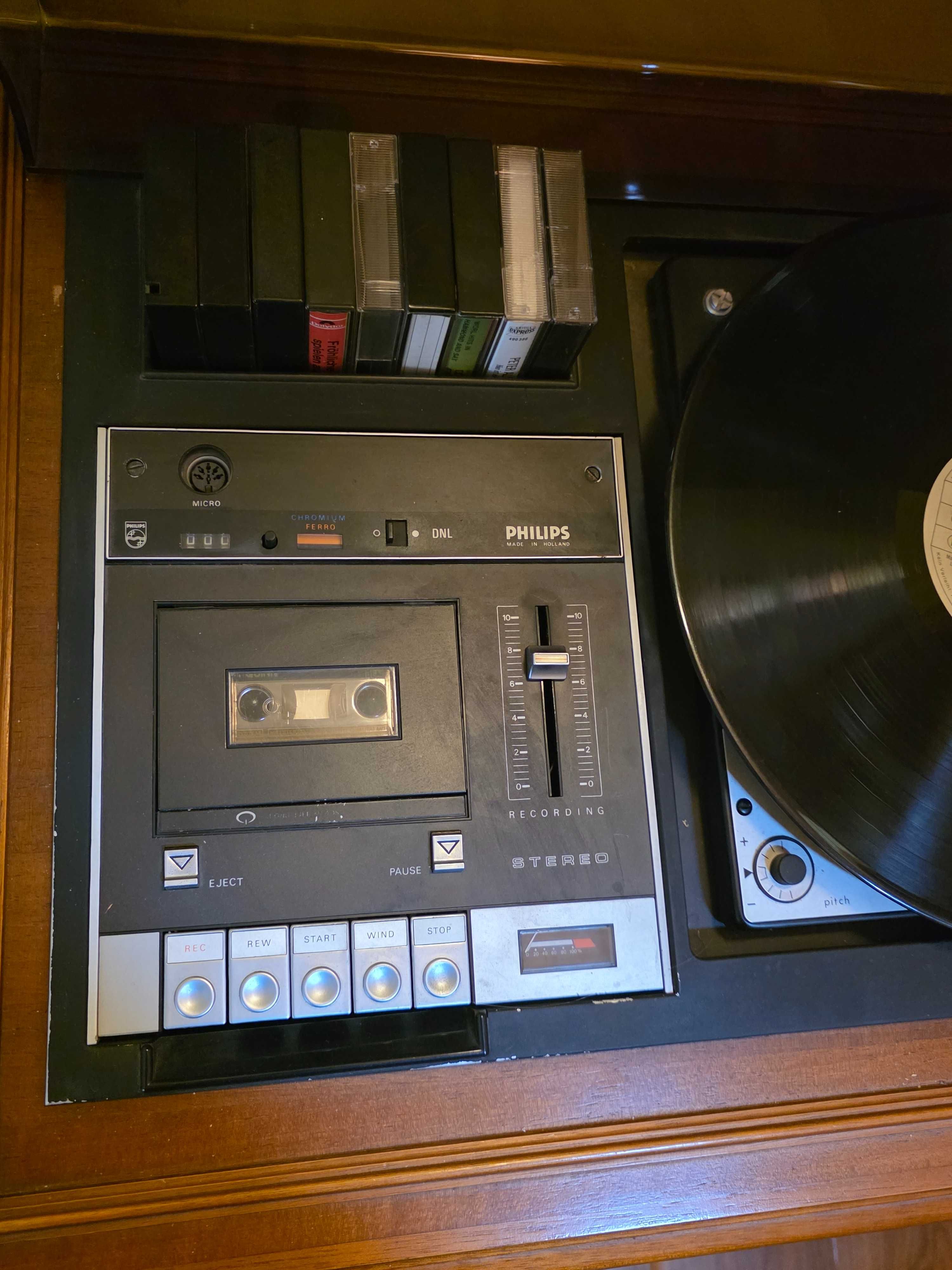 Rosita Grundig Gramofon Tuner Radio Magnetofon PRL Mebel Kolumny Vinta