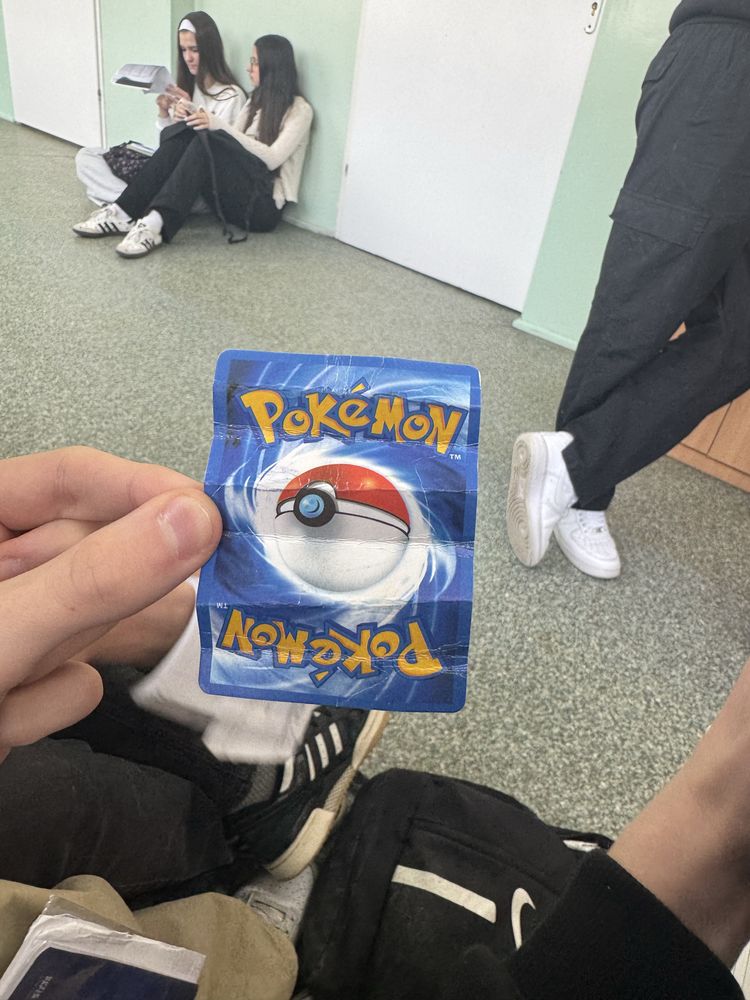 Czarizard kolekcjonerska elitarna karta pokemon ze sklepiku szkolnego
