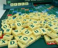 Букви англійський алфавіт, деталі Mattel Scrabble Original Game