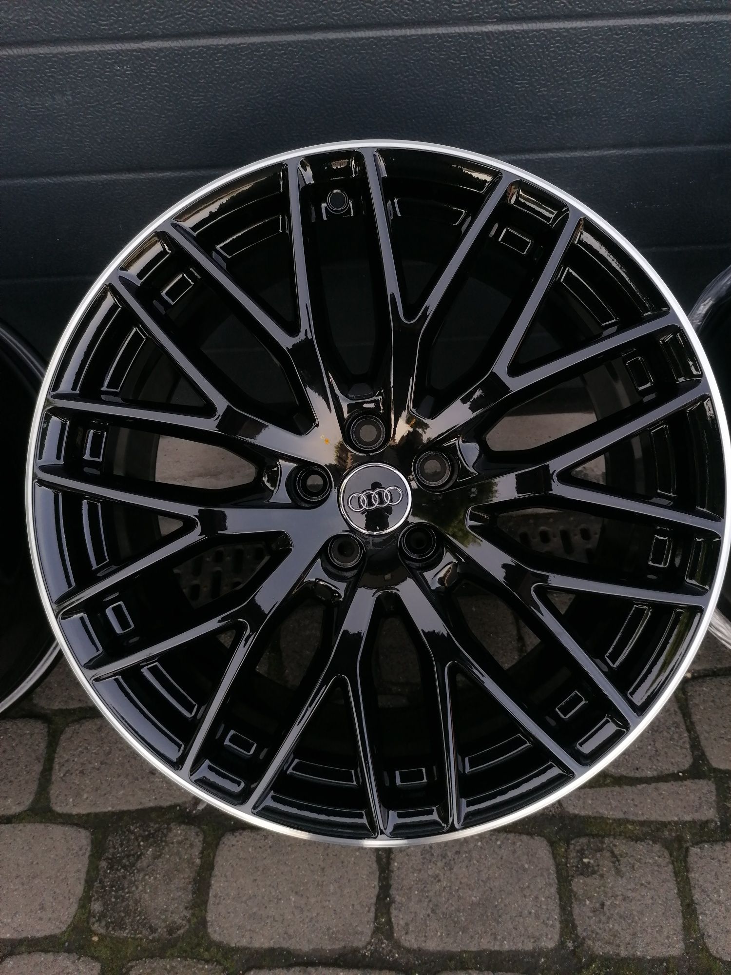 Felgi aluminiowe 5x112 Audi R20 oryginał