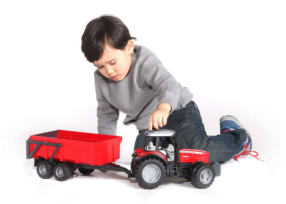 Трактор Massey Ferguson 7480 c прицепом Bruder (Брудер) 02045