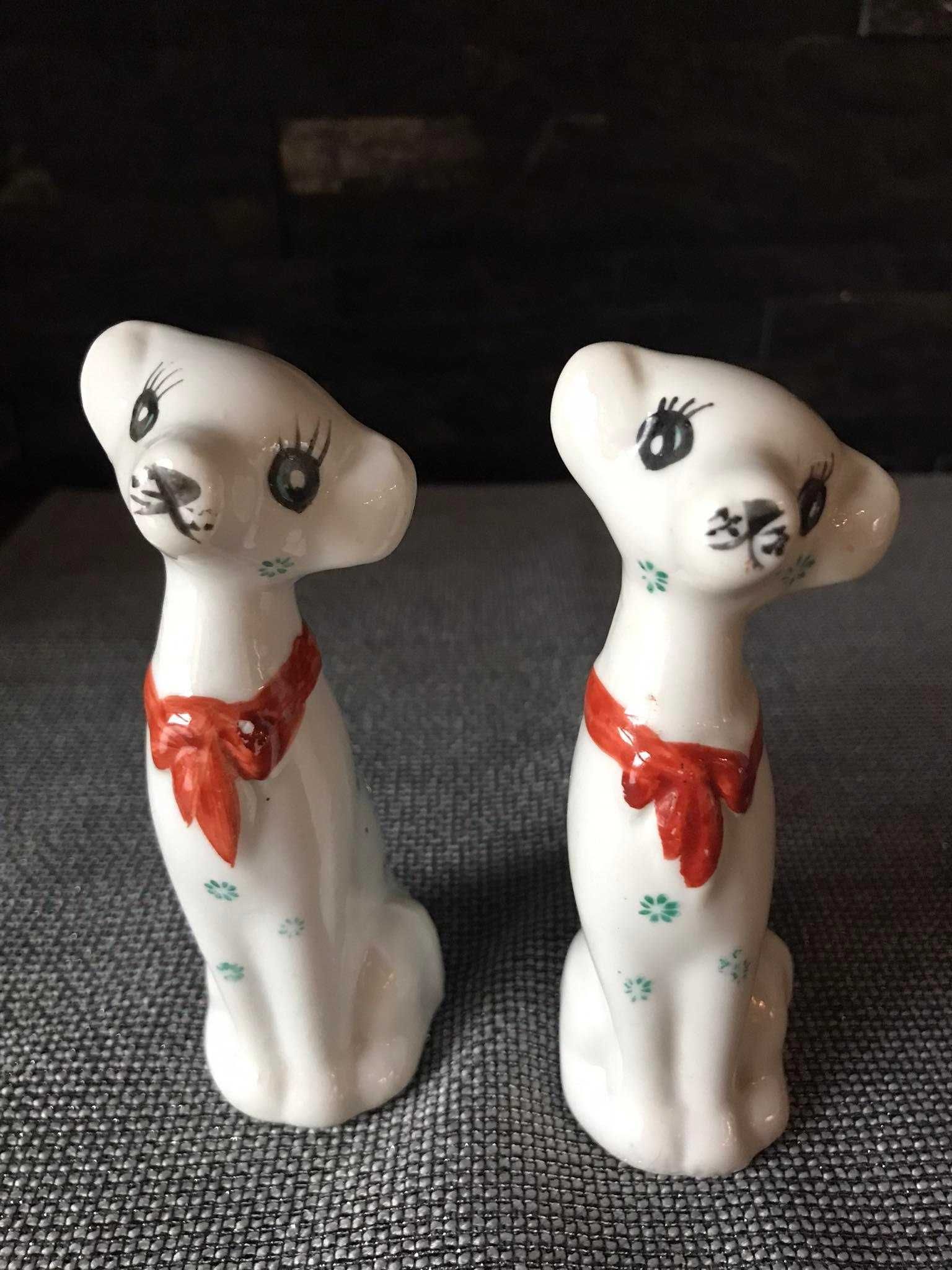 Pies porcelanowa figurka malowana