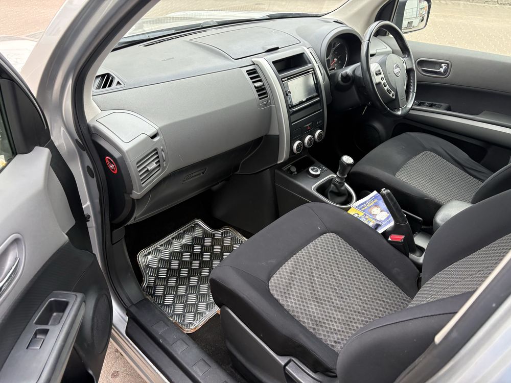 В Житомирі джип Nissan X Trail t31 дизель повний привід праве кермо