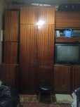 Продам стенку 2300/2300
