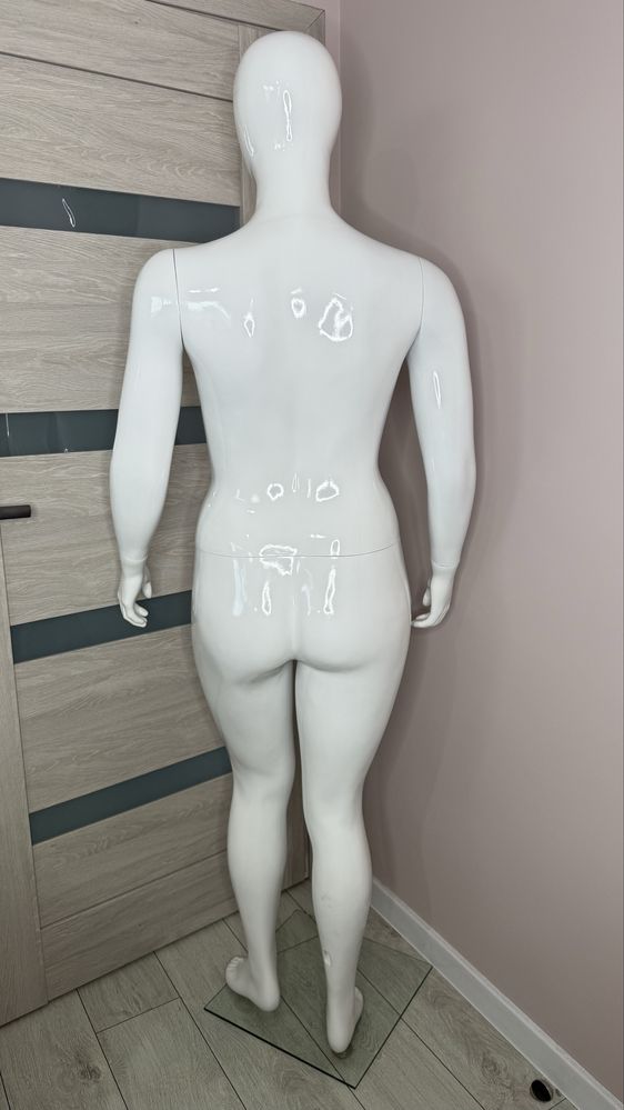Manekin postaciowy plus size