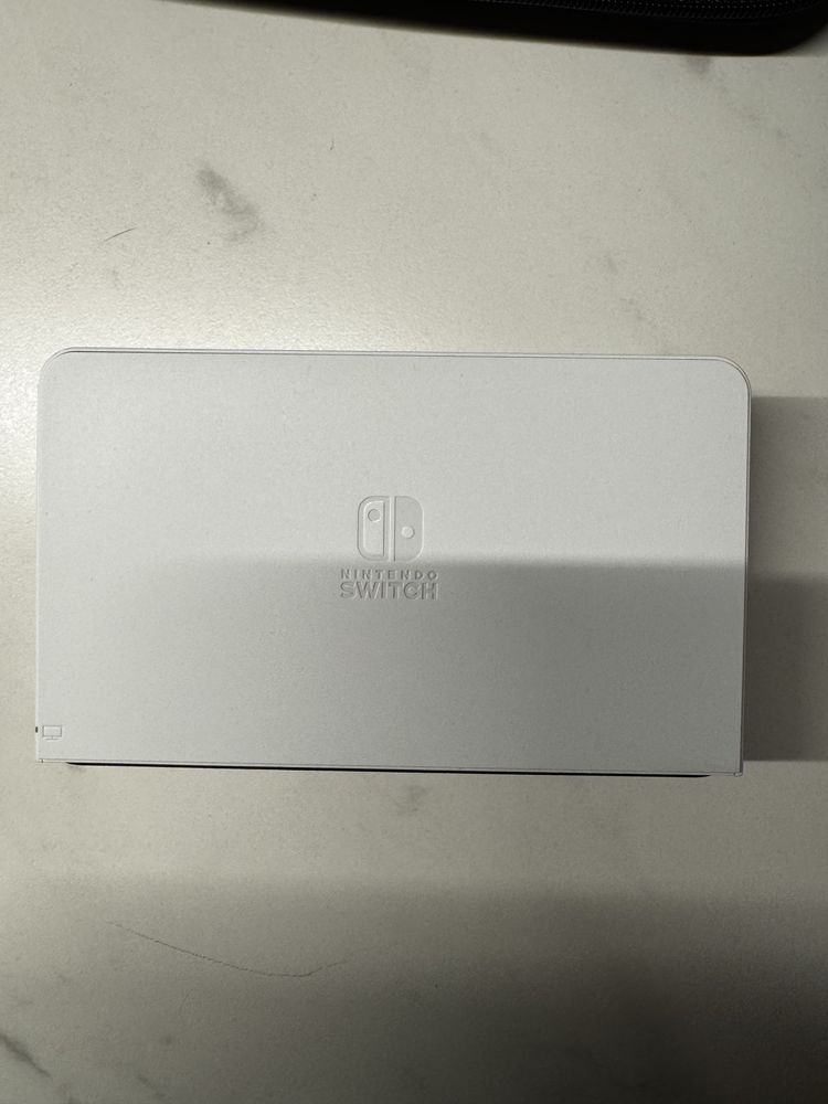 Nintendo Switch Oled + Pokemon Scarlet