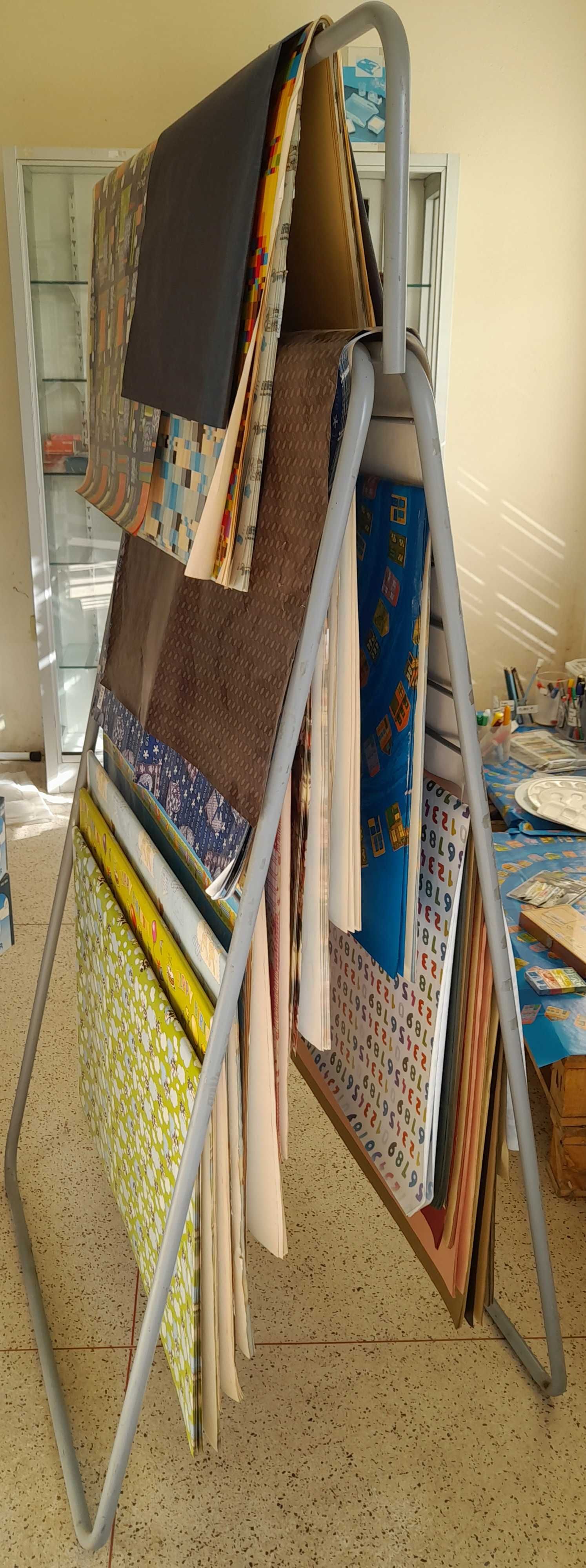 Desenrolador e cortador de mesa novo, para papel de embrulho