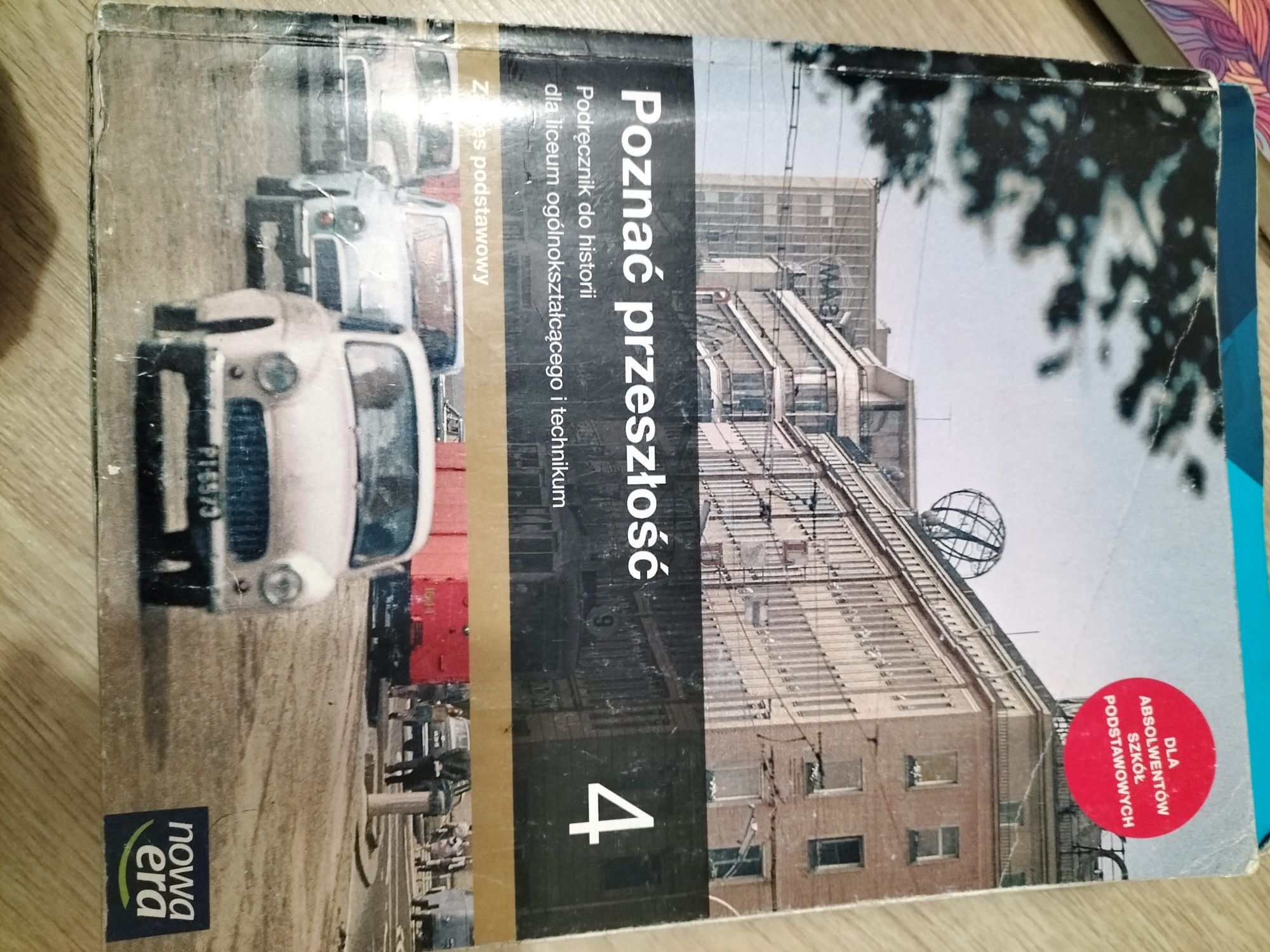 Podręcznik do historii Poznać Przeszłość 4