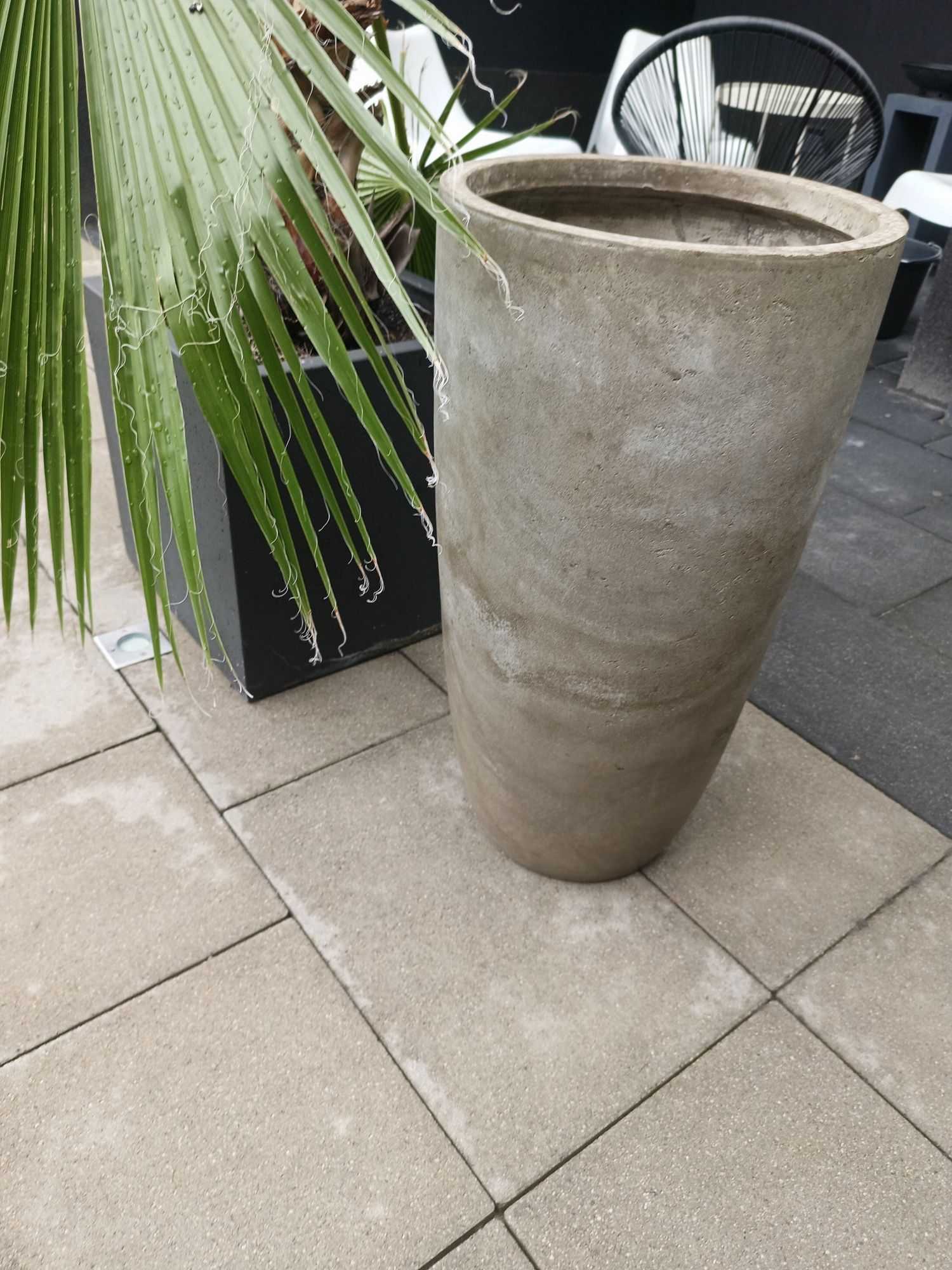 Donica betonowa wysoka 42x78