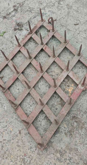 Продам борону металеву причіпну,  для розпушування грунту, не дорого!