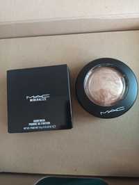 MAC rozświetlacz Skinfinish Soft & Gentle 10g nowy