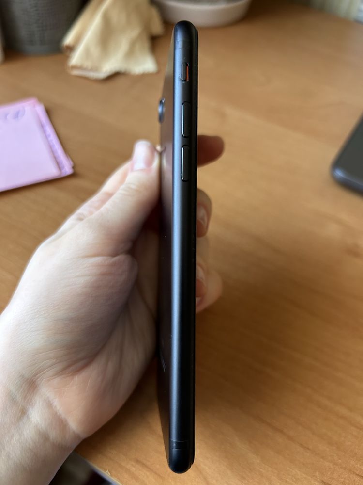 Смартфон Iphone 7, 32 ГБ