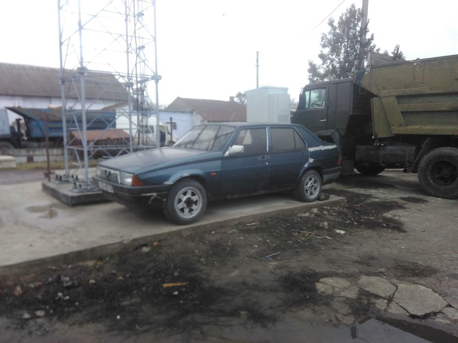 Продам поагрегатно Альфа Ромео 75 Разборка