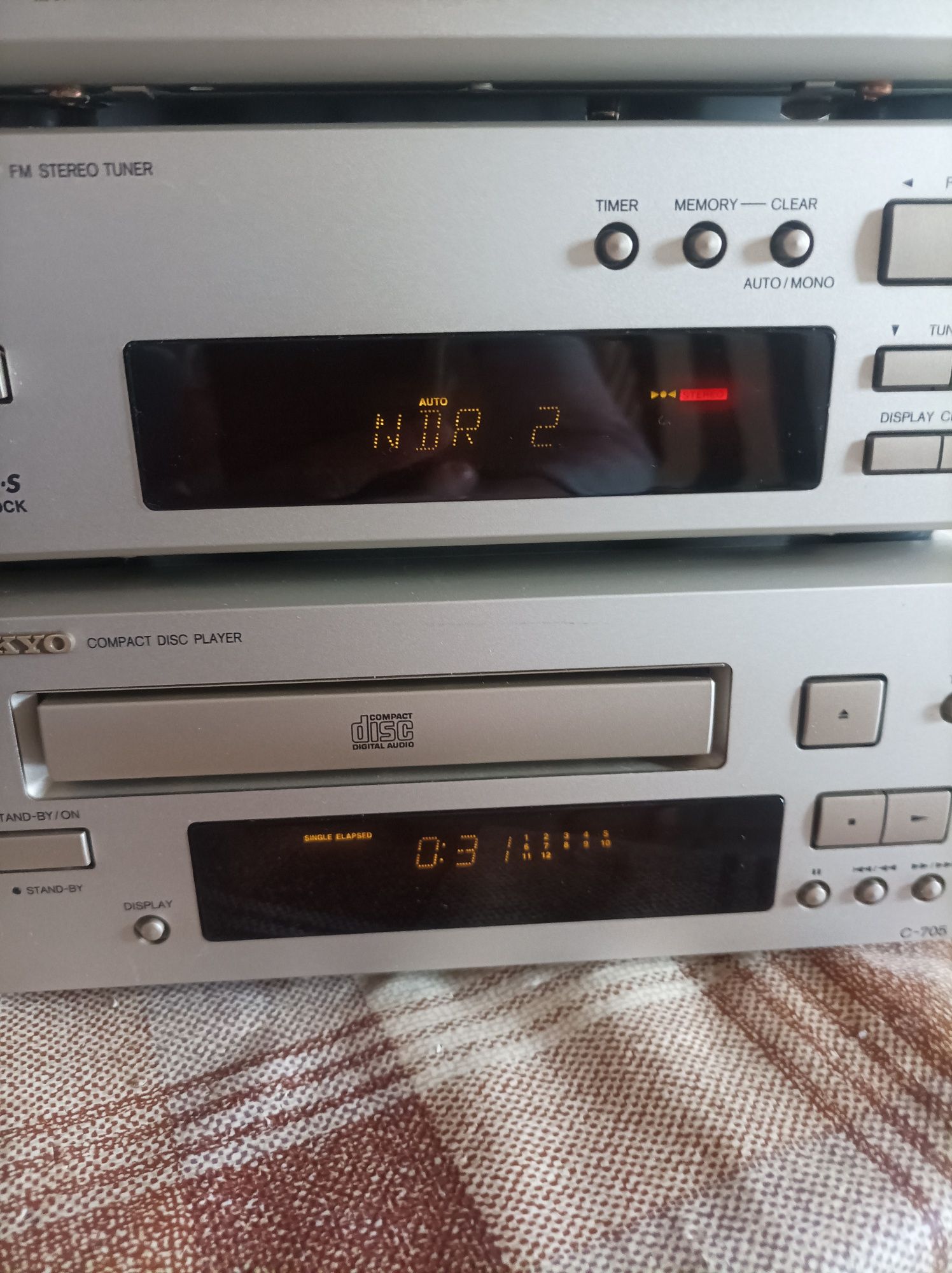 Onkyo,CD-C705,Tuner- T 405 R