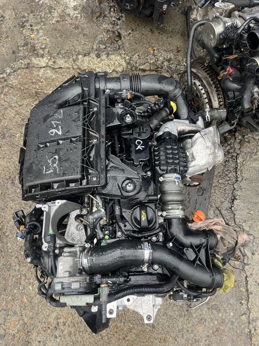 Мттор двигун 1.6hdi 10-17 citroen peugeot 10jbee d4162t 10jbel