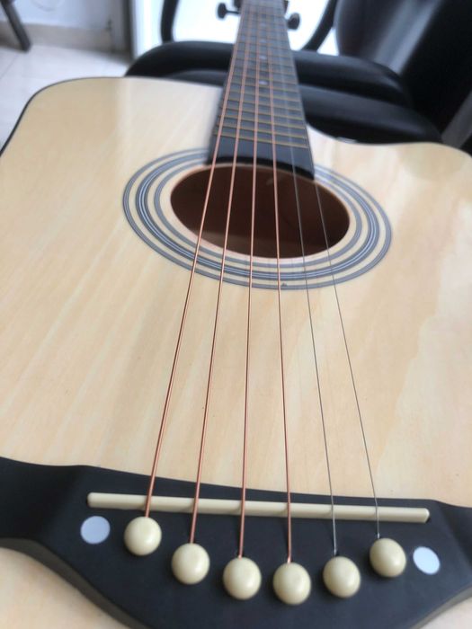 Violão Novo - 38 Polegadas, Capa, Correia, Paleta, capotraste, afinado